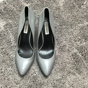 Size 9 Gray Heels